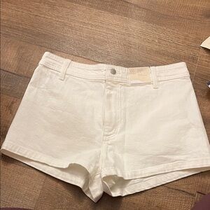 Universal Thread Women's White Jean Shorts
